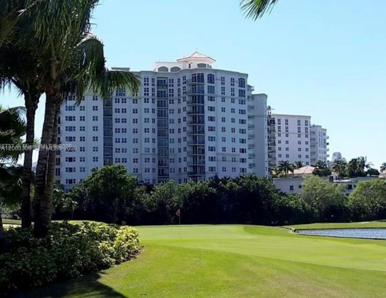 20000 E Country Club Dr, Unit 114, Aventura, FL 33180 Photo