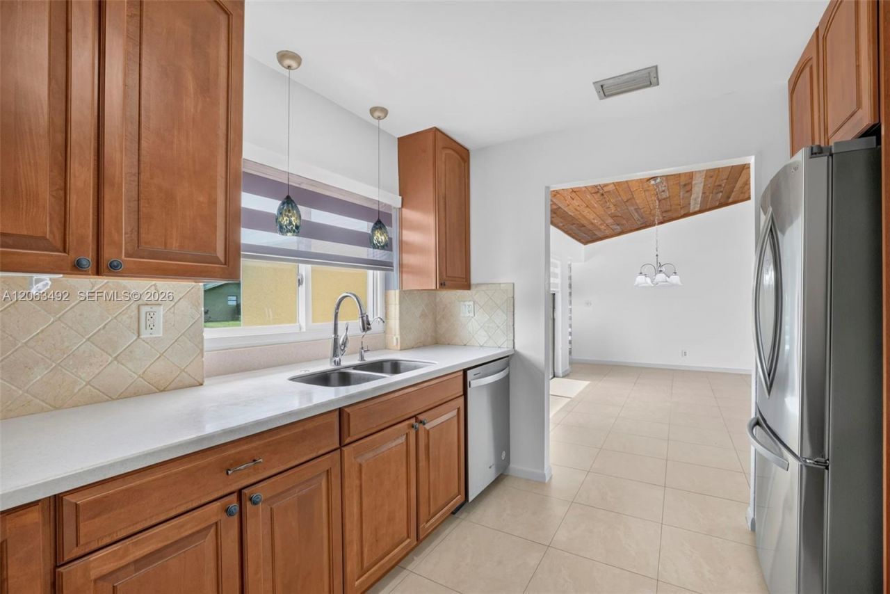 725 NW 49th Ave, Coconut Creek, FL 33063 Photo