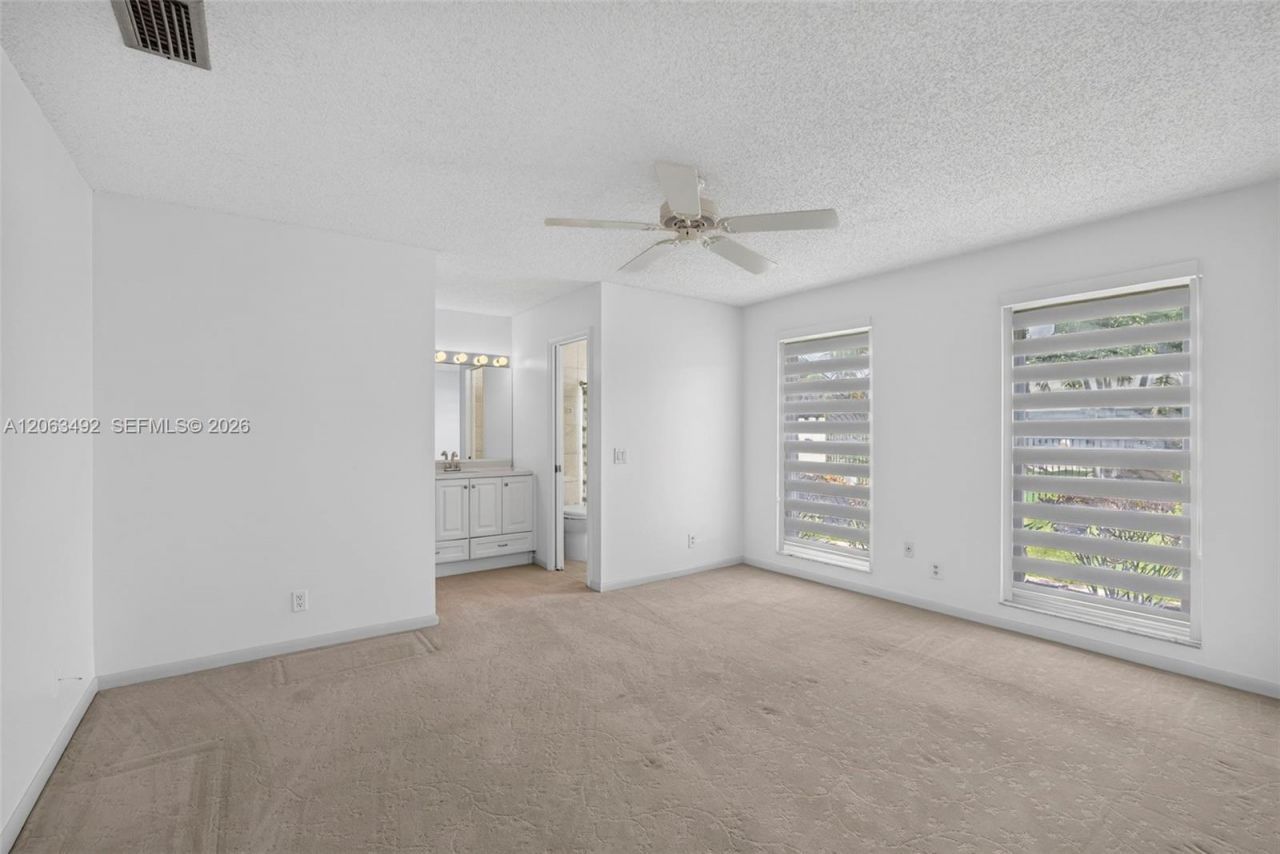 725 NW 49th Ave, Coconut Creek, FL 33063 Photo