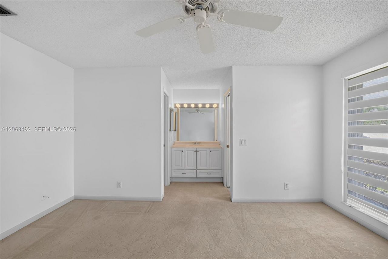 725 NW 49th Ave, Coconut Creek, FL 33063 Photo