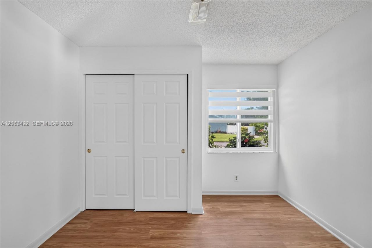 725 NW 49th Ave, Coconut Creek, FL 33063 Photo