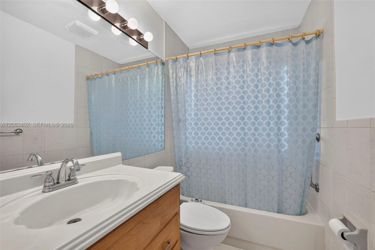 725 NW 49th Ave, Coconut Creek, FL 33063 Photo