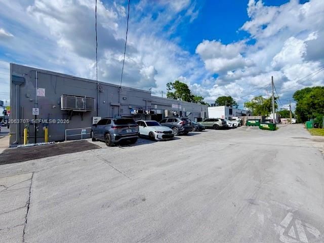 190 NW 36th St , Miami, FL 33127 Photo