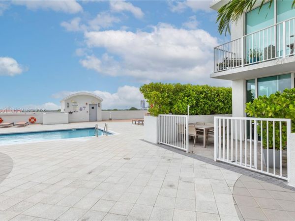 3180 SW 22nd Ter , Unit 501, Miami, FL 33145