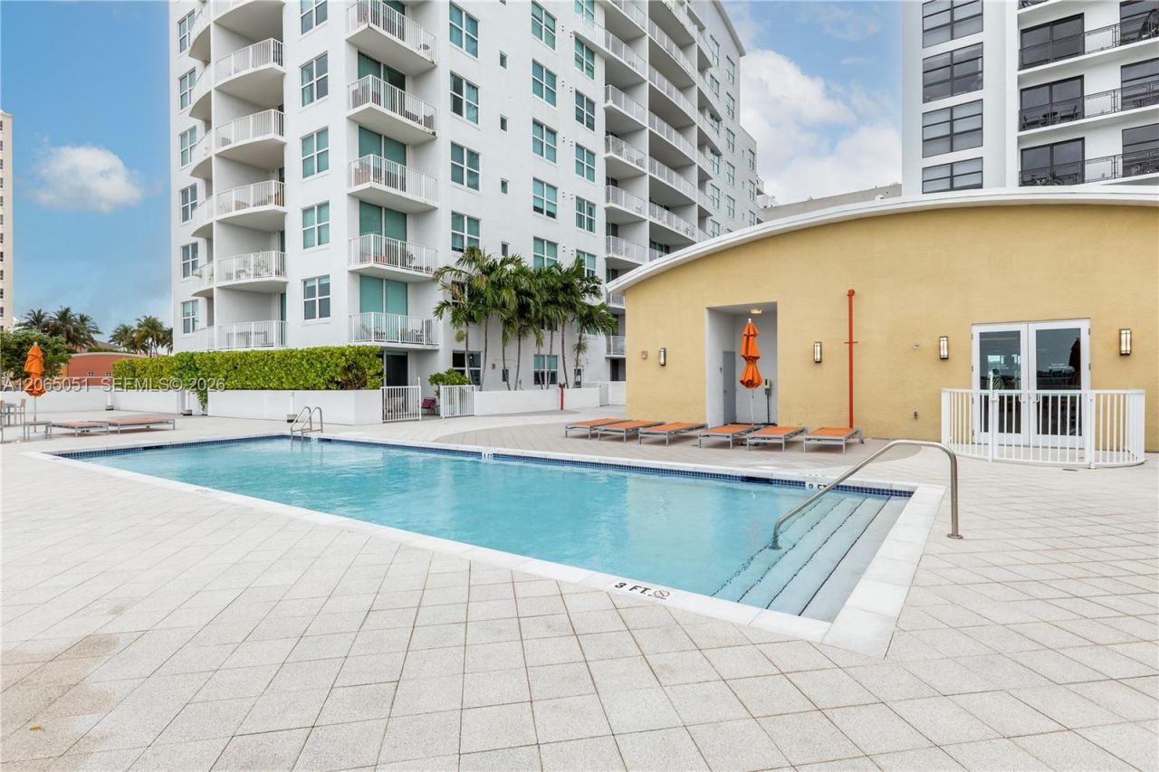 3180 SW 22nd St, Unit 501, Miami, FL 33145 Photo