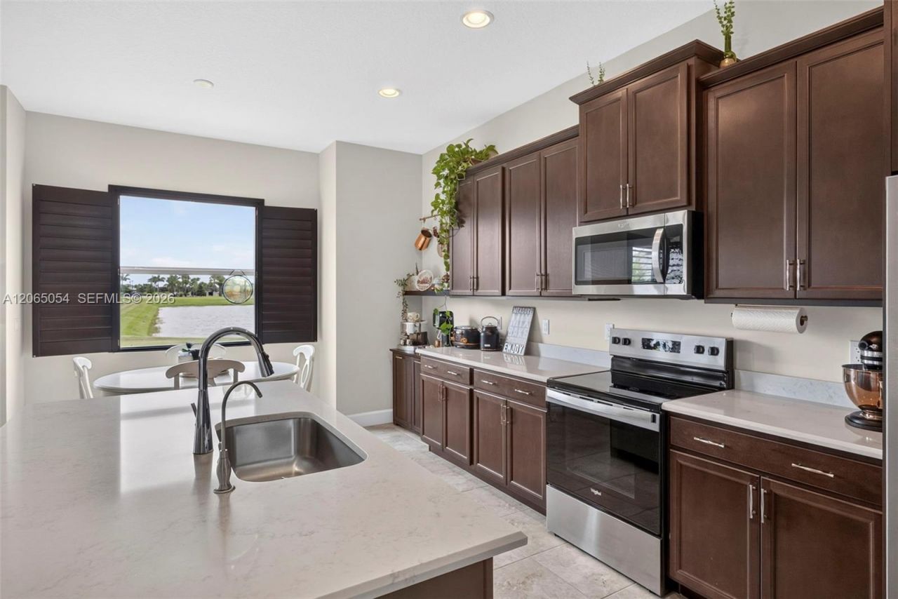 5691 Bristlecone Commoms , Westlake, FL 33470 Photo