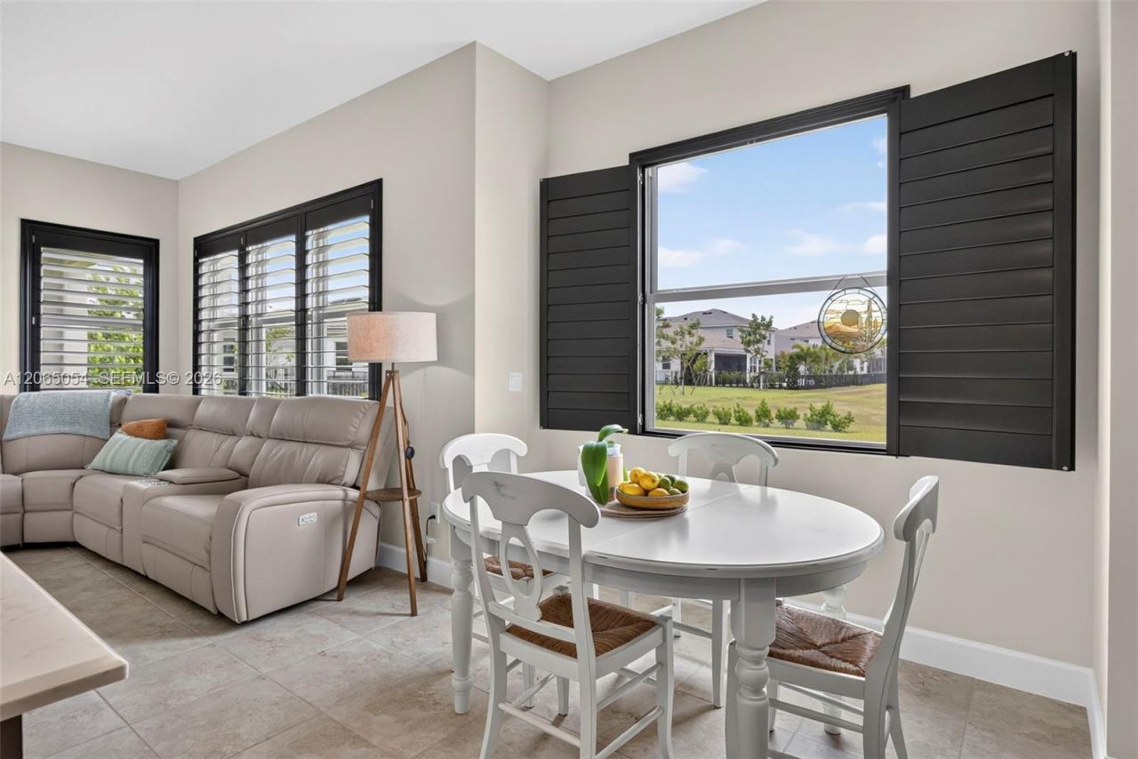 5691 Bristlecone Commoms , Westlake, FL 33470 Photo
