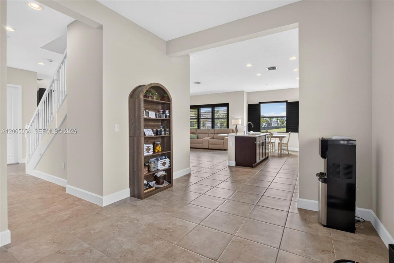 5691 Bristlecone Commoms , Westlake, FL 33470 Photo