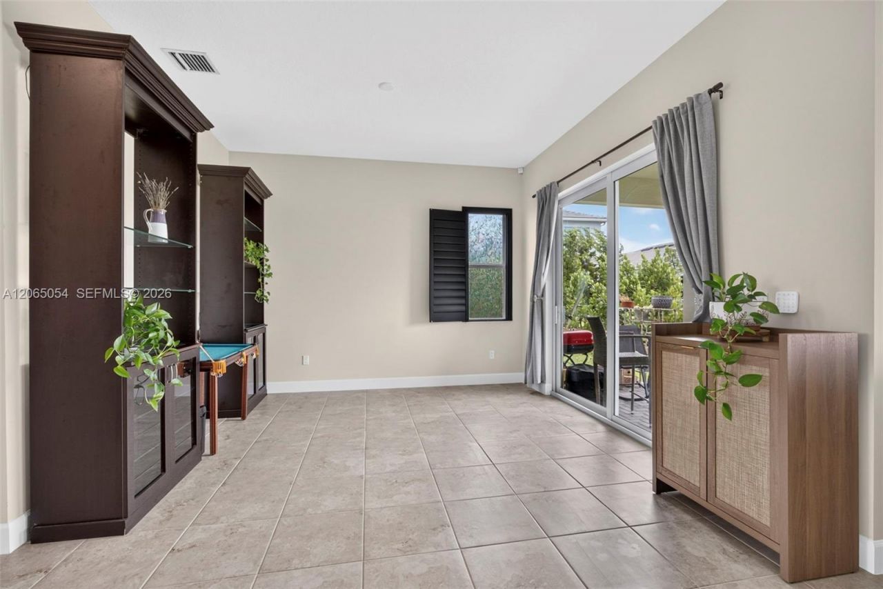5691 Bristlecone Commoms , Westlake, FL 33470 Photo