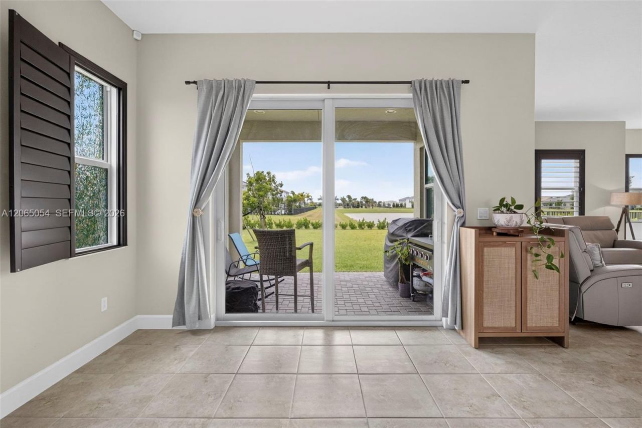 5691 Bristlecone Commoms , Westlake, FL 33470 Photo
