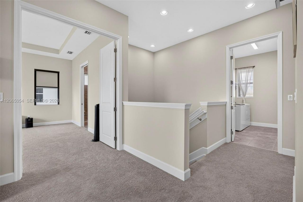 5691 Bristlecone Commoms , Westlake, FL 33470 Photo