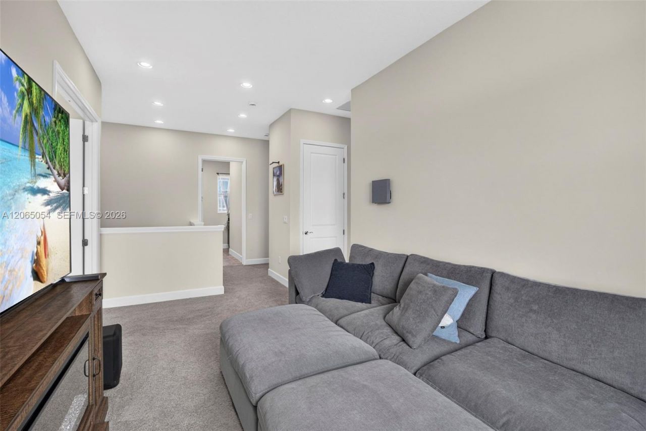 5691 Bristlecone Commoms , Westlake, FL 33470 Photo