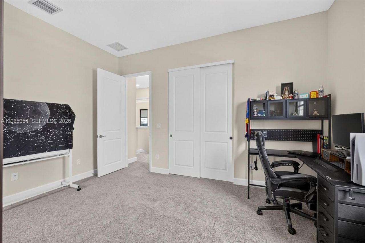 5691 Bristlecone Commoms , Westlake, FL 33470 Photo