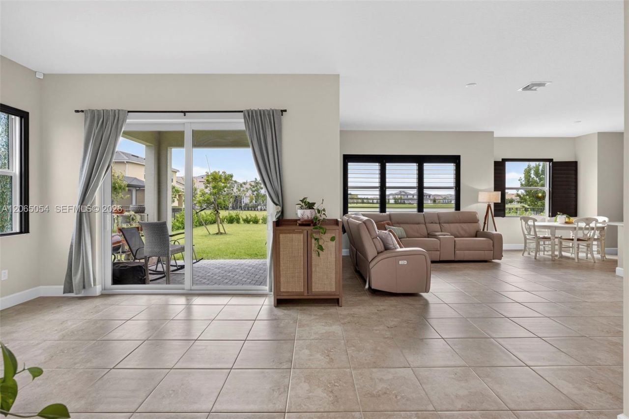 5691 Bristlecone Commoms , Westlake, FL 33470 Photo