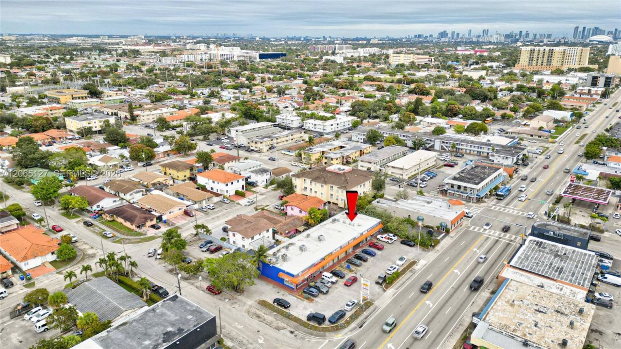 4735 W Flagler St , Miami, FL 33134 Photo