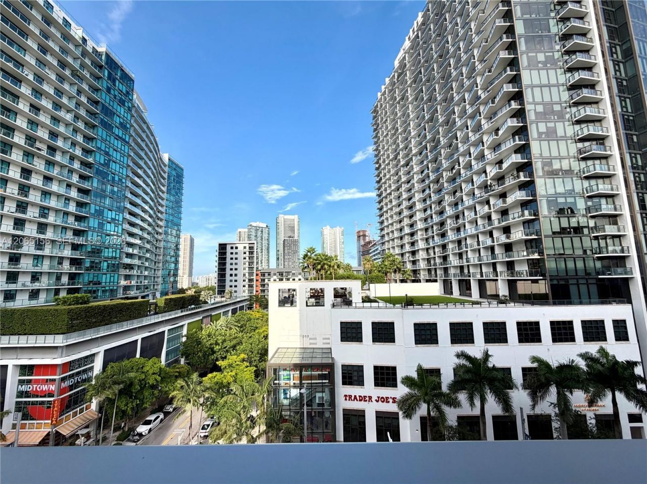 90 NE 32nd St, Unit 712, Miami, FL 33127 Photo