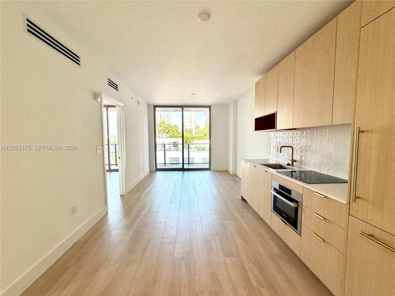 90 NE 32nd St, Unit 711, Miami, FL 33127 Photo