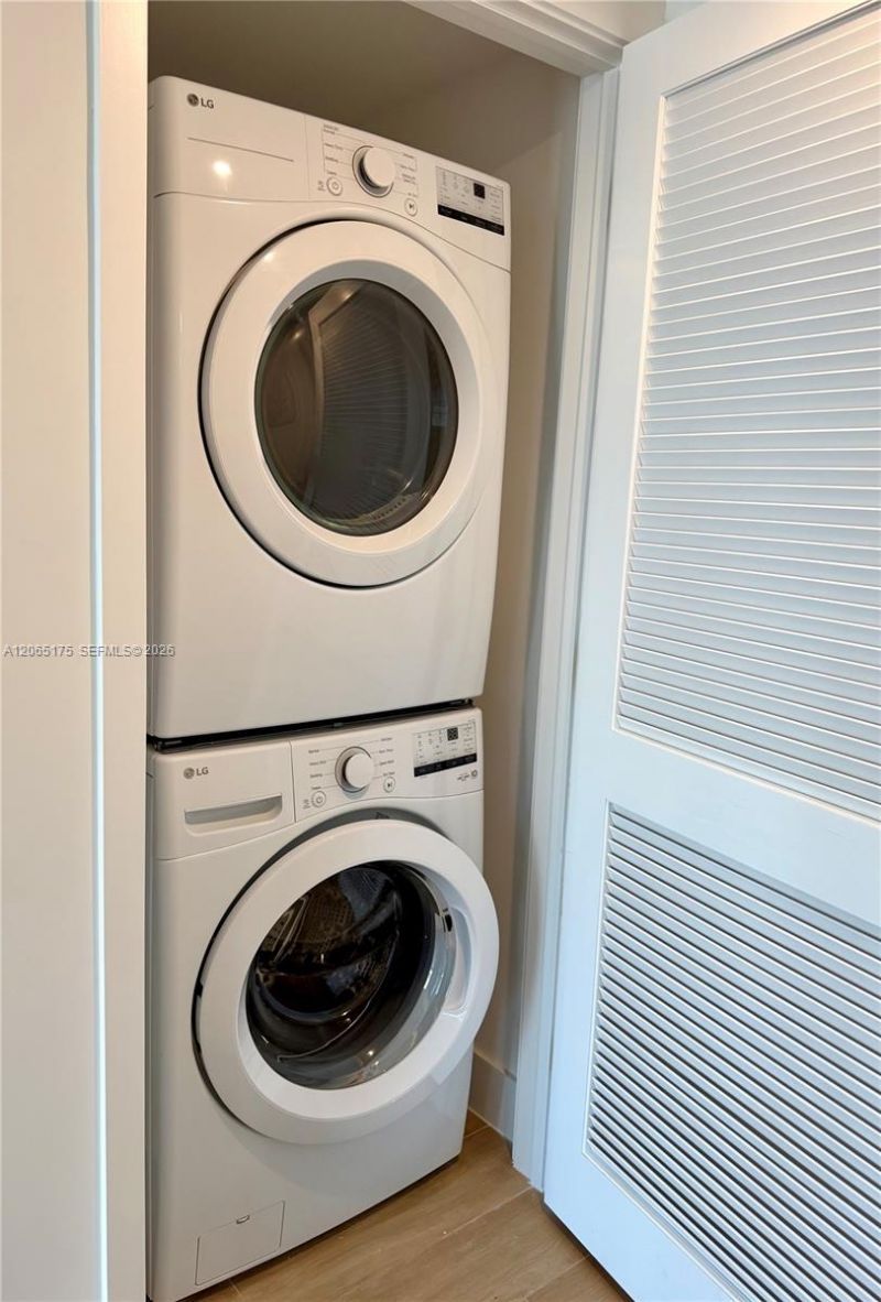 90 NE 32nd St, Unit 711, Miami, FL 33127 Photo