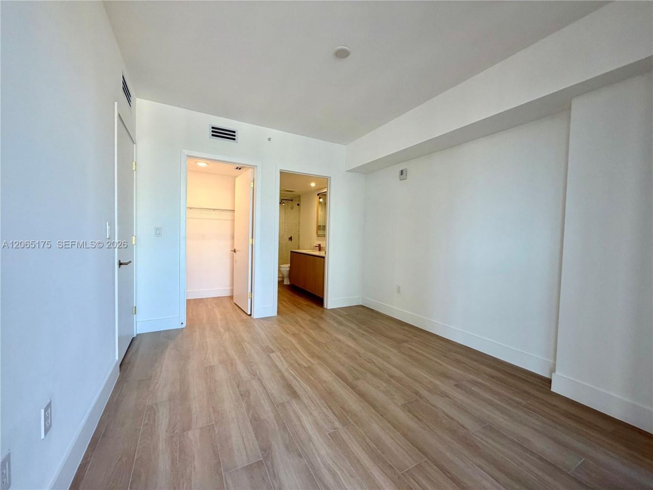 90 NE 32nd St, Unit 711, Miami, FL 33127 Photo