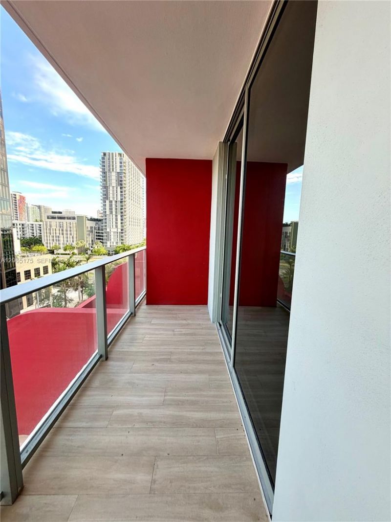 90 NE 32nd St, Unit 711, Miami, FL 33127 Photo