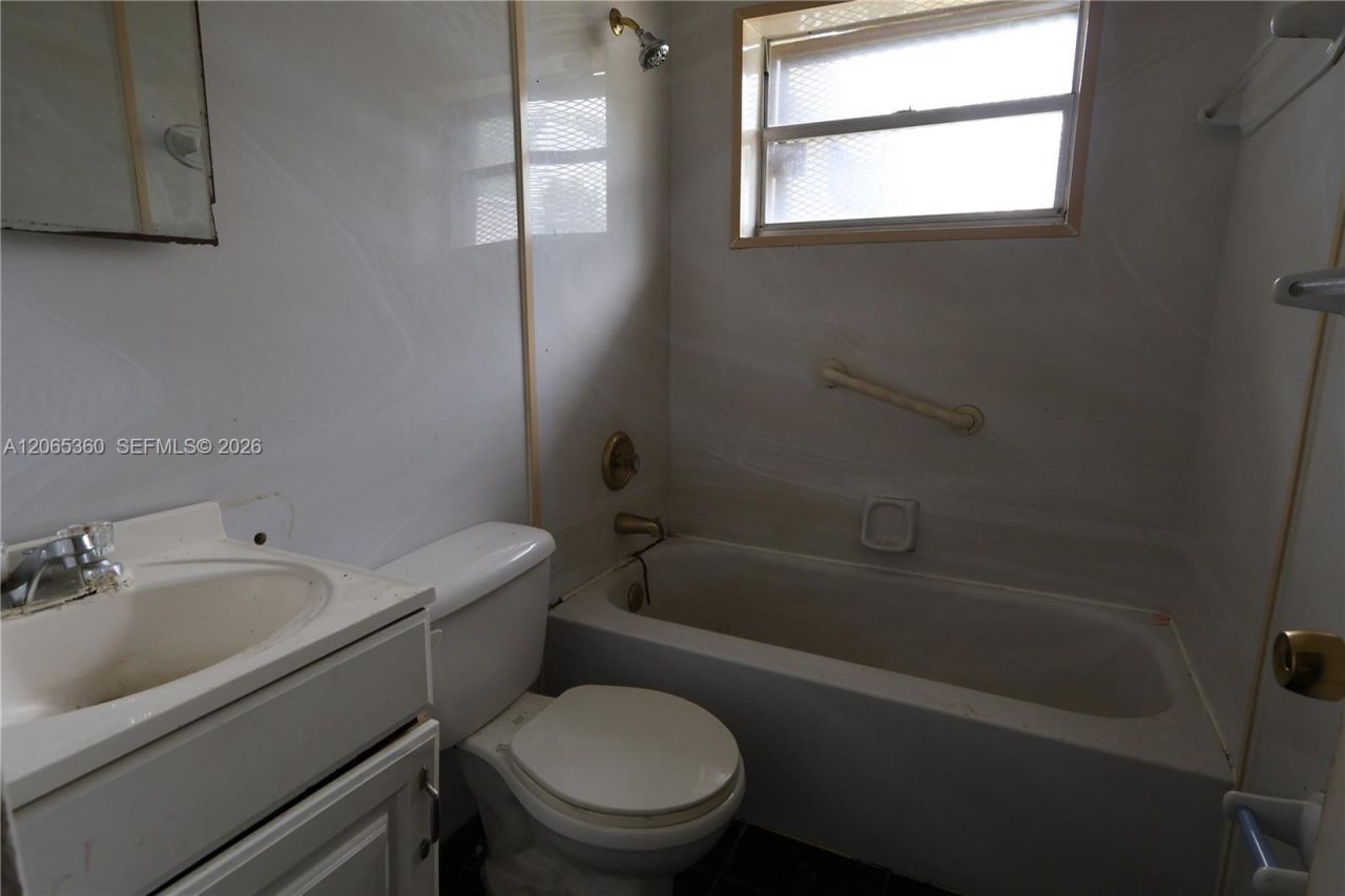 3151 NW 4th St, Lauderhill, FL 33311 Photo