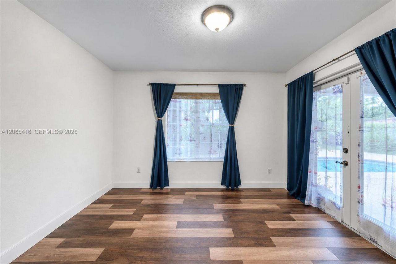 20301 SW 105th Ave , Cutler Bay, FL 33189 Photo