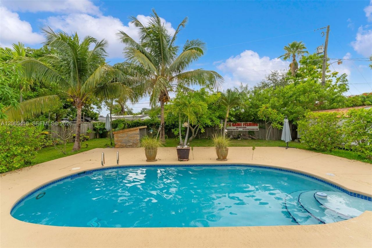 20301 SW 105th Ave , Cutler Bay, FL 33189 Photo