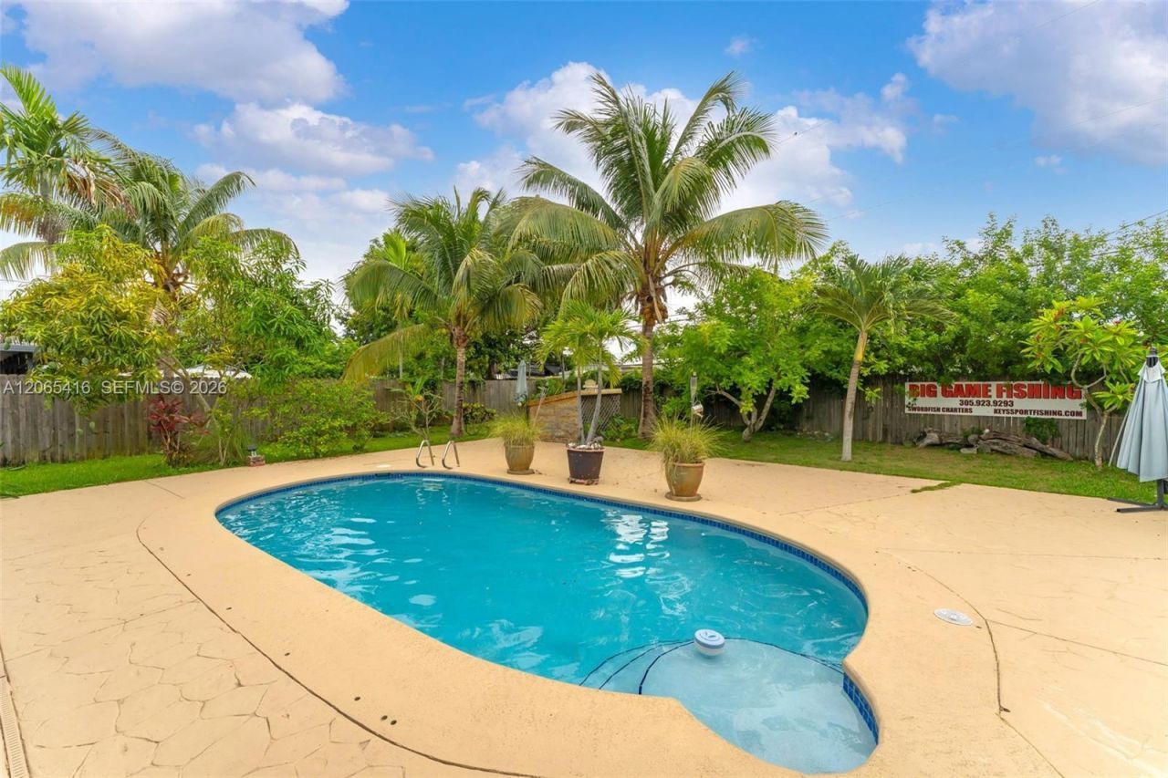 20301 SW 105th Ave , Cutler Bay, FL 33189 Photo
