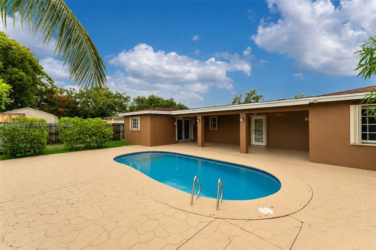 20301 SW 105th Ave , Cutler Bay, FL 33189 Photo