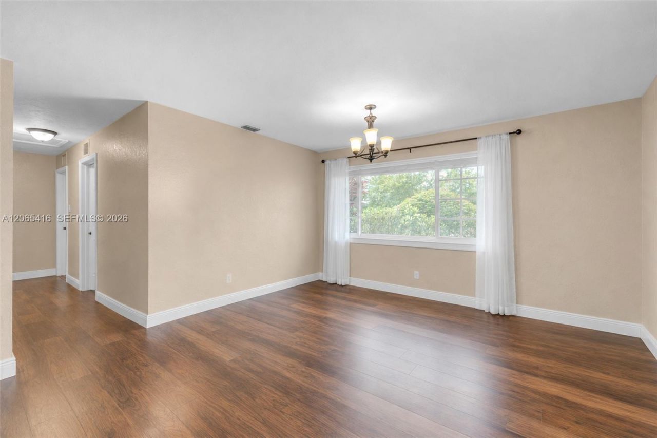20301 SW 105th Ave , Cutler Bay, FL 33189 Photo