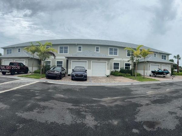 4215 Gulfstream Rd , Lake Worth, FL 33461
