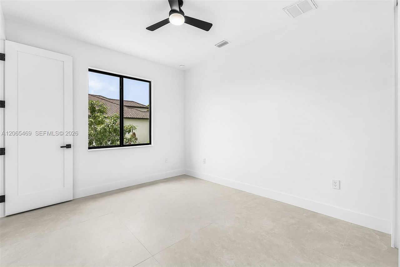 1503 NW 38 Ave , Cape Coral, FL 33993 Photo