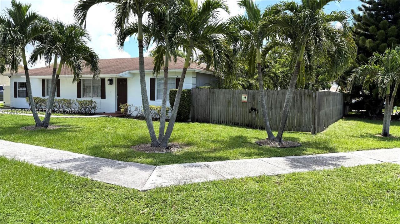 19480 Dakota Ct , Boca Raton, FL 33434 Photo