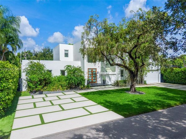 7930 SW 52nd Ct , Miami, FL 33143