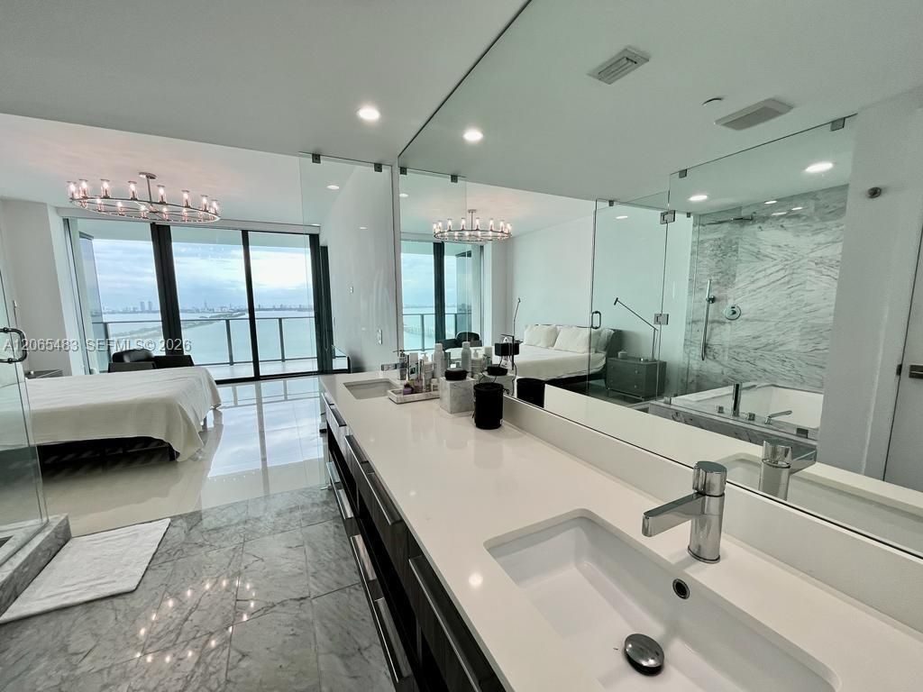3131 NE 7th Ave , Unit 3003, Miami, FL 33137 Photo