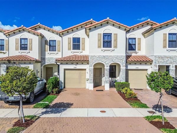 11907 SW 247th Ter , Homestead, FL 33032