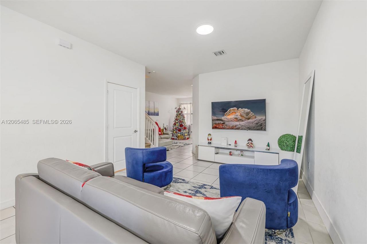 11907 SW 247th Ter , Homestead, FL 33032 Photo