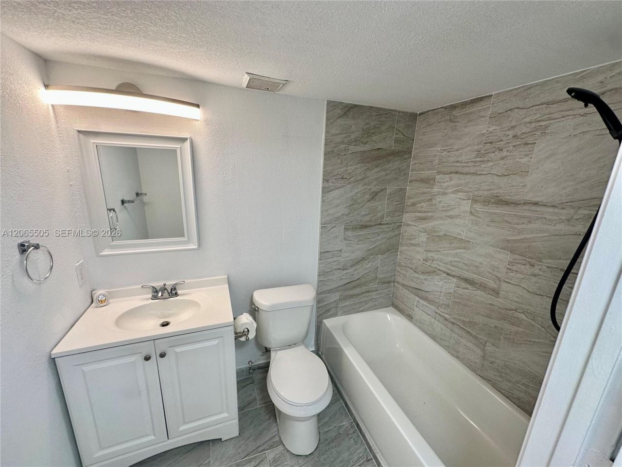 3630 N 56th Ave , Unit 310, Hollywood, FL 33021 Photo