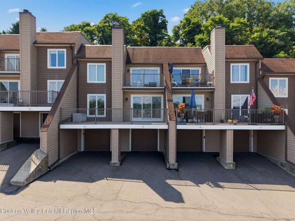 44 Riverview Condos , Port Ewen, NY 12466