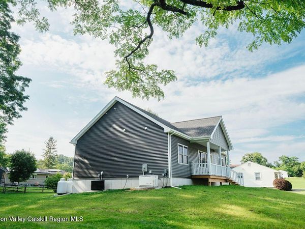 315 4th Avenue, Kingston, NY 12401