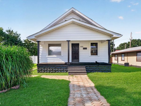 610 Morton Street , Terre Haute, IN 47802