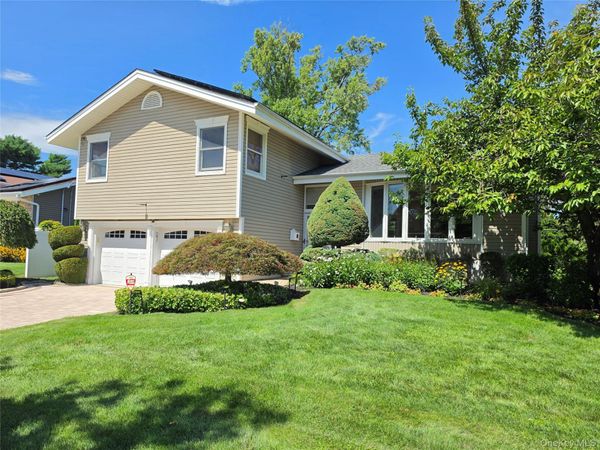 177 Forest Drive , Jericho, NY 11753