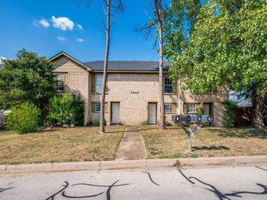 7500 Chapin Road, Fort Worth, TX 76116