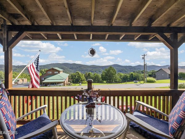955 Livingston Boat Dock Rd, Allons, TN 38541
