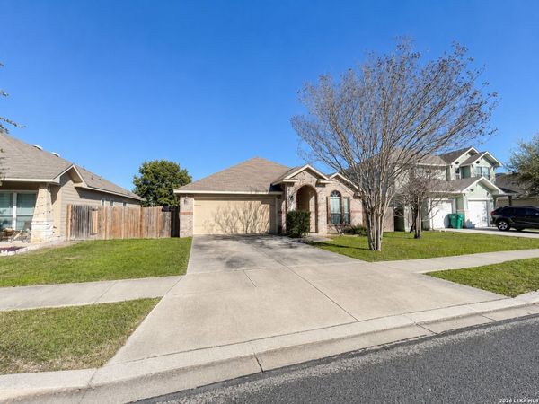 9946 Meadow Lark, Converse, TX 78109