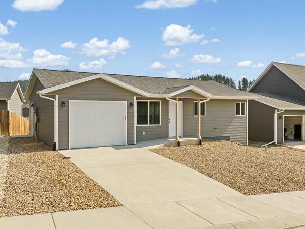 1048 Top O Hill Avenue, Hill City, SD 57745