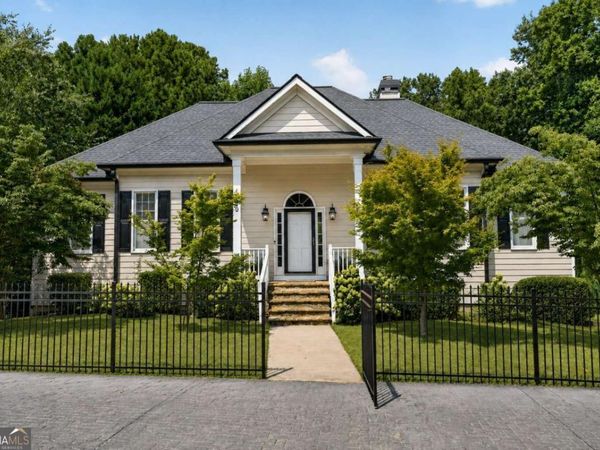 1880 Mayfield Road, Alpharetta, GA 30009