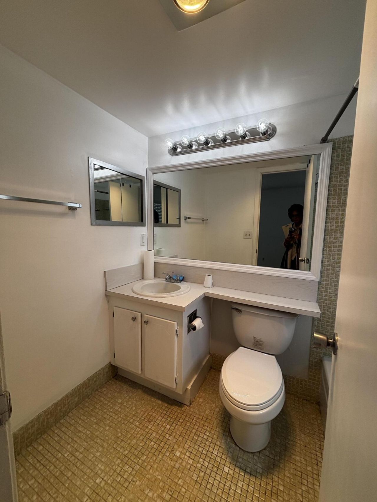 353 Sheffield O, West Palm Beach, FL 33417 Photo