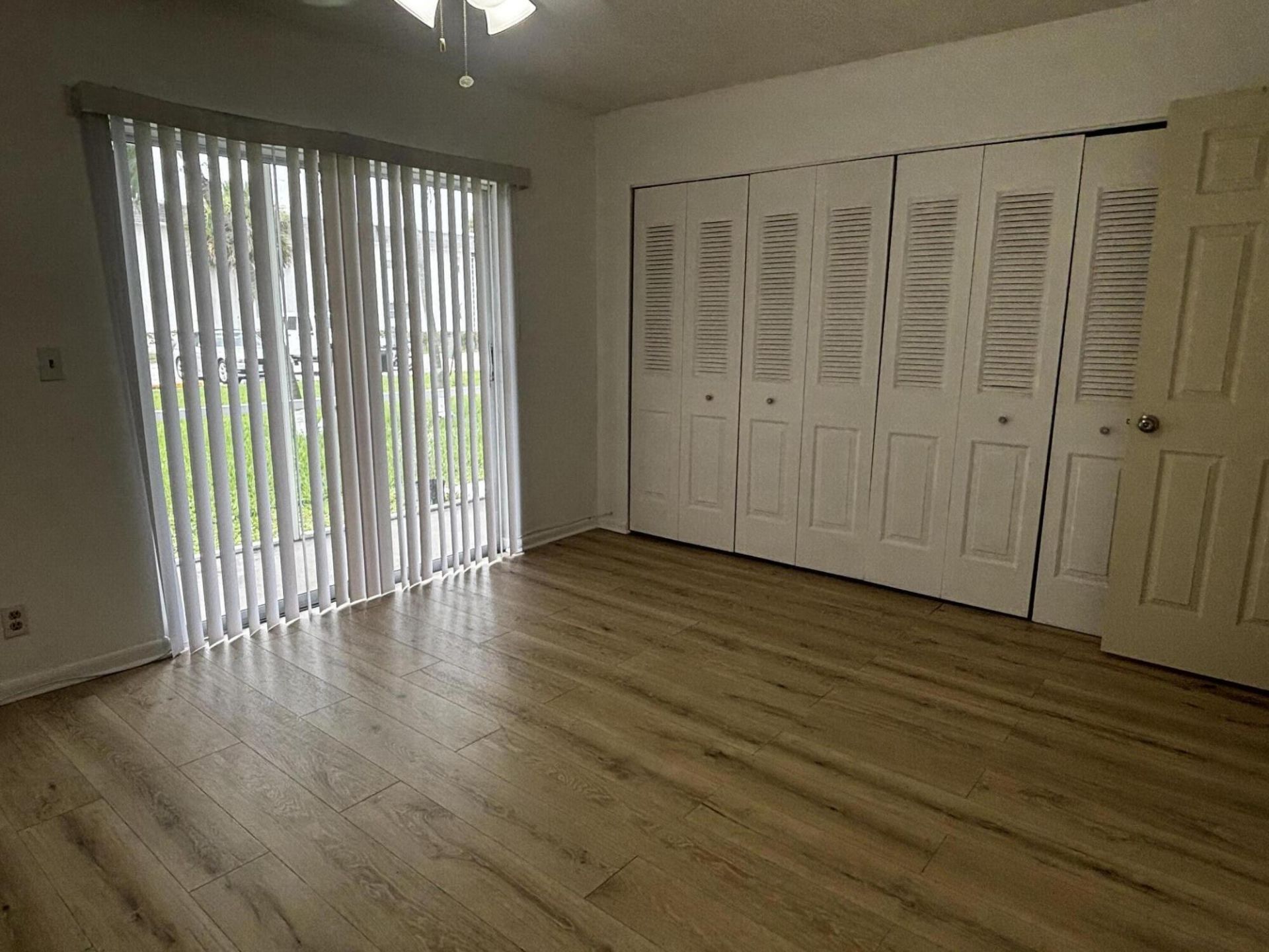 353 Sheffield O, West Palm Beach, FL 33417 Photo