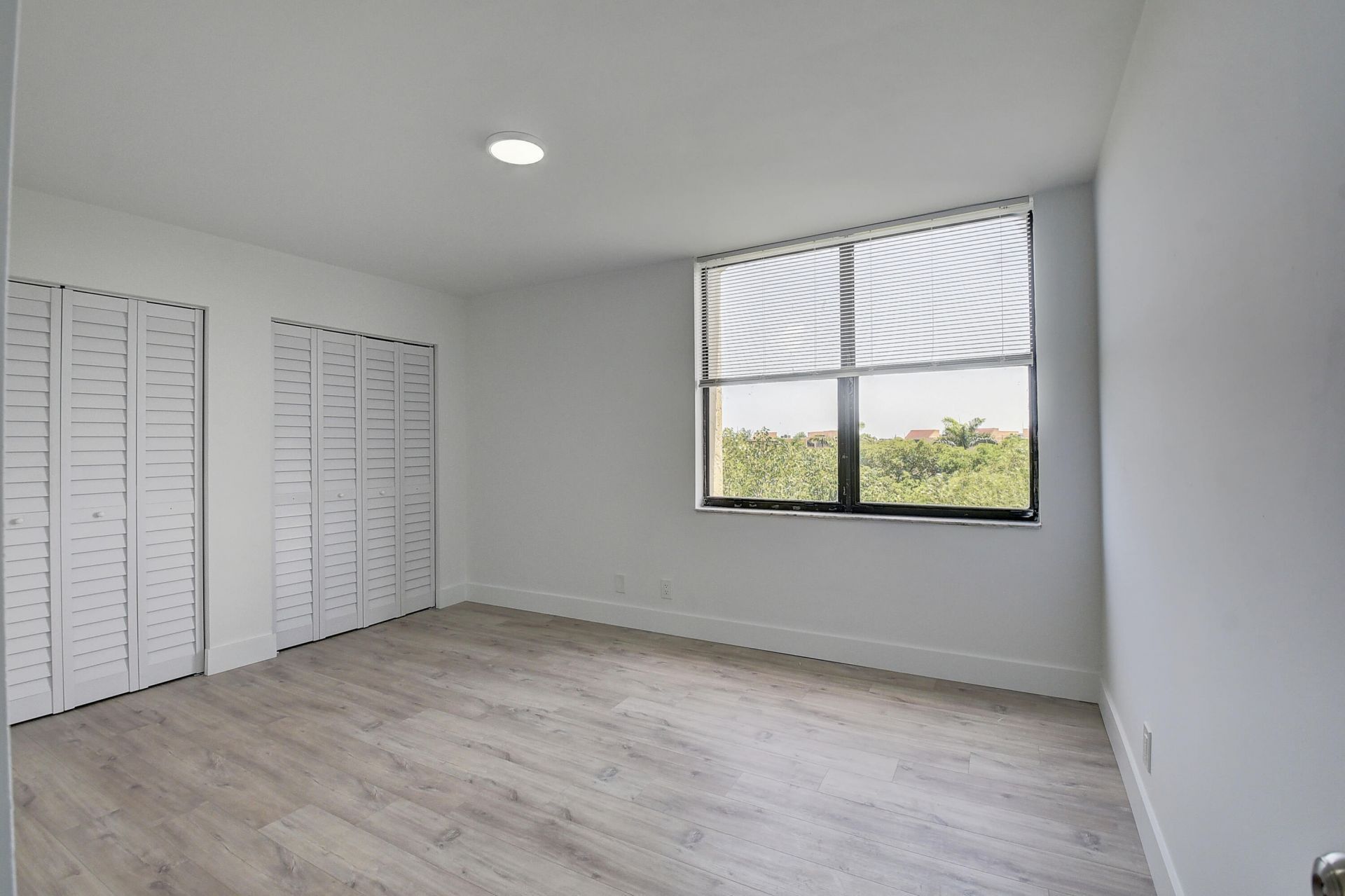 955 Egret Circle, Unit 501, Delray Beach, FL 33444 Photo